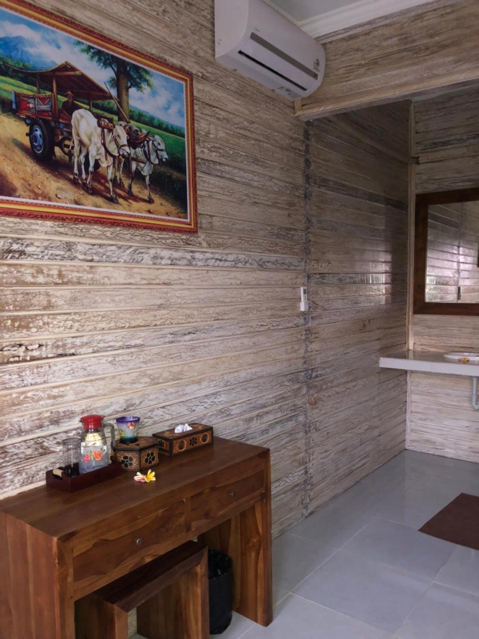 Auora Guest House Lembongan Buitenkant foto