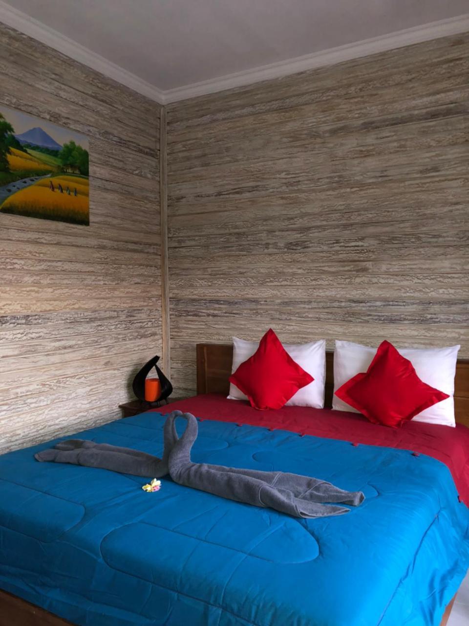 Auora Guest House Lembongan Buitenkant foto